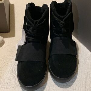 Yeezy Boost 750 Mens 11
